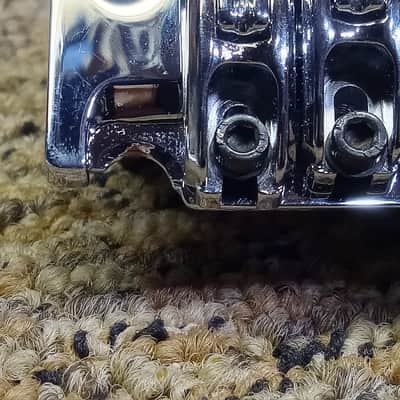 Ibanez EDGE III Tremolo System in Chrome with Hardware New Take Off zm image 6