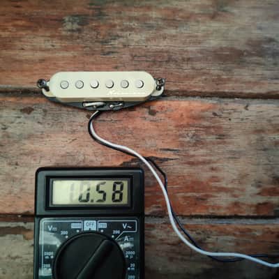 Fender Noiseless Stratocaster Pickup Neck - Aged White image 1