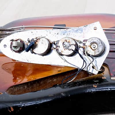 1973 Fender Jazz Bass Sunburst Vintage Electric Bass Guitar, Alder Body w/ Case image 20