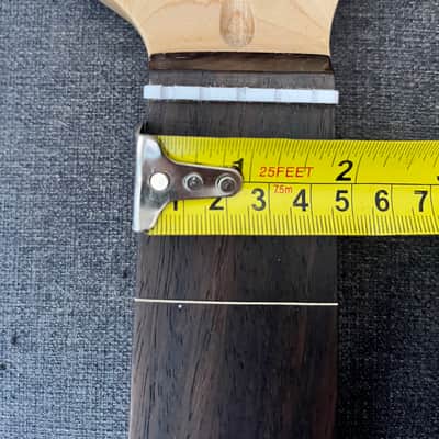 Fretless 5 String Bass Neck.No brand 2026 - Gloss poly finish image 13
