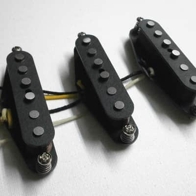 Stratocaster HAND WOUND Coil TaP A5 Guitar Pickups SET Hand Wound Q Big Tone Mid Scooped Fits Fender Mayer Dipper image 2