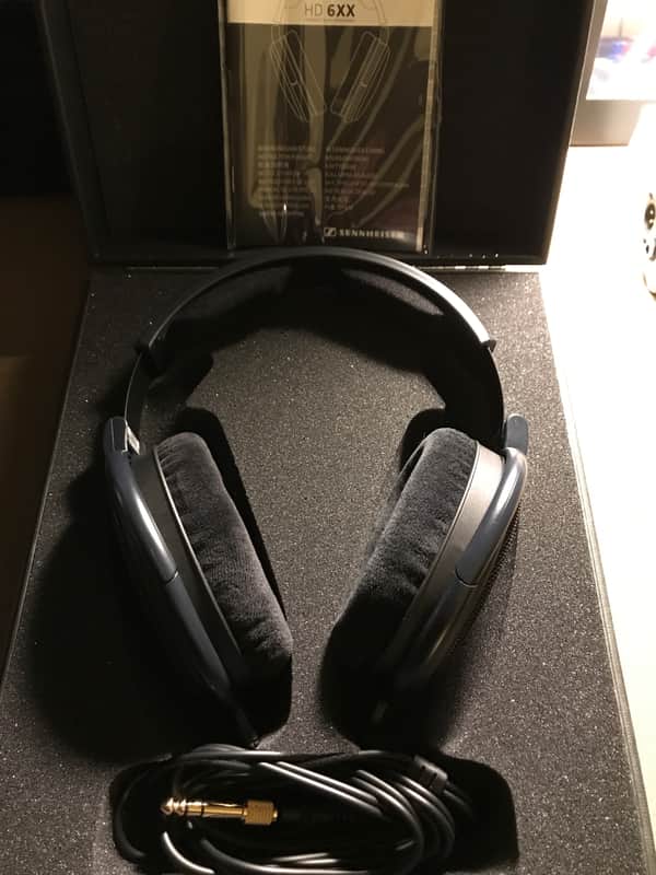 Sennheiser HD6xx image 1