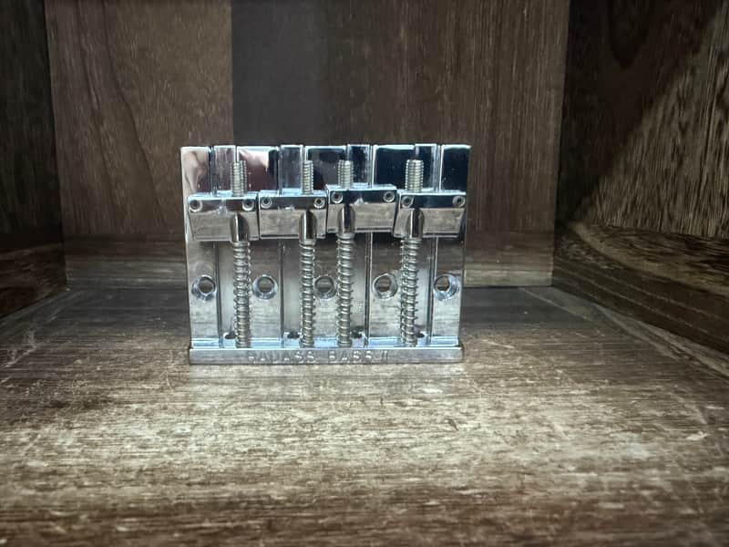 Leo Quan Badass II Bass Bridge