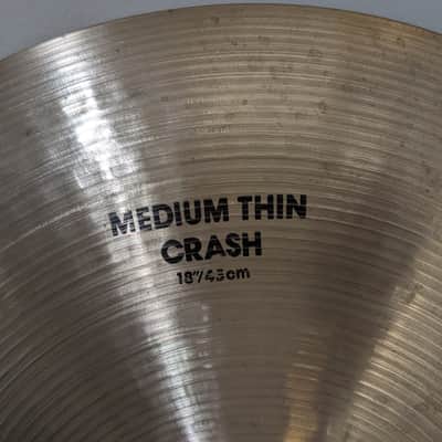 Zildjian 18" A Series Medium Thin Crash Cymbal 1982 - 2012 - Traditional image 4
