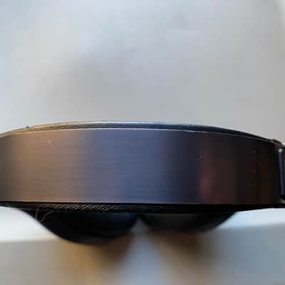 Sony WH-1000XM2 Wireless Noise Canceling Headphones image 8