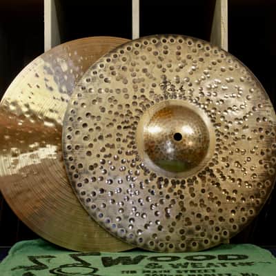 Paiste 14" Signature Traditionals Med Light Hi-Hats 931/1203g image 2
