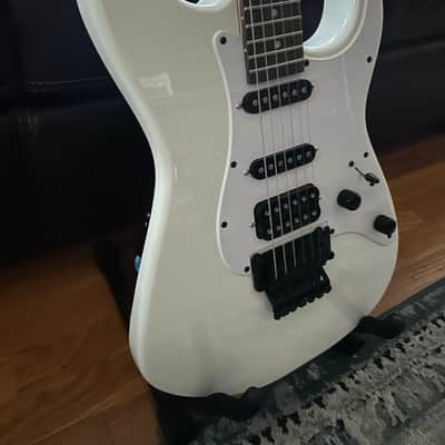 Washburn X Series- X50 PRO-Q 2000's Quilted Rootbeer | Reverb