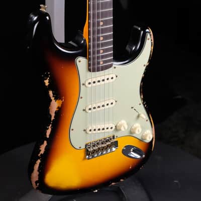 2024 Fender 1960 Stratocaster Heavy Relic - Faded Aged 3-Color Sunburst image 5