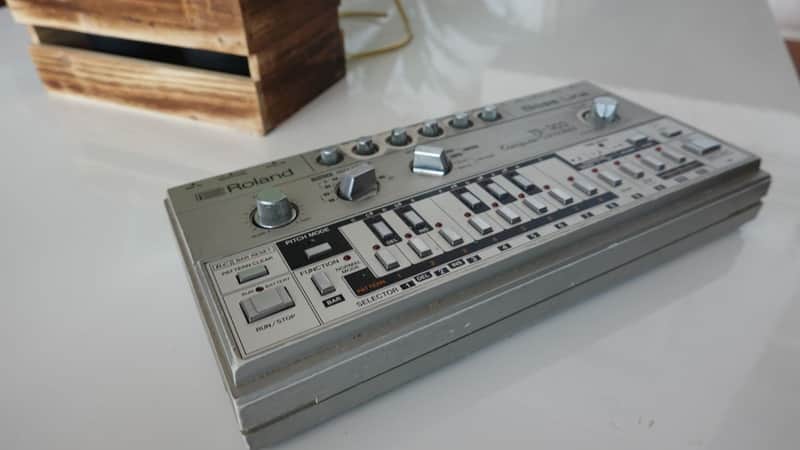Roland TB-303 Bassline Synthesizer Module 1981 - 1984 - Silver image 1
