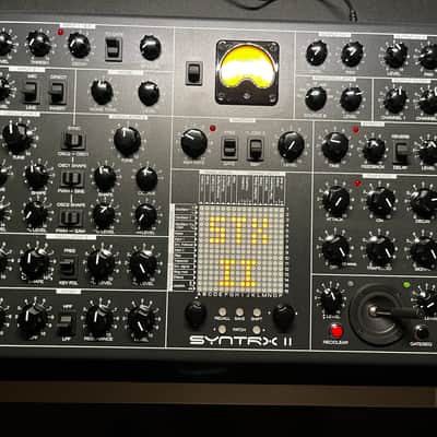 Immagine Erica Synths SYNTRX II Desktop Analog Synthesizer 2023 - Present - Black - 2