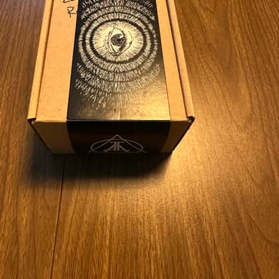 Lichtlaerm Audio .ritual. 2022 - Present - Gold Graphic image 3