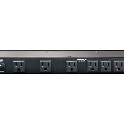 Furman 15A Standard Power Conditioner w/ Lights & Digital Meter image 2
