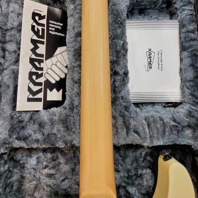 1989 Kramer Sustainer - White / Cream image 15