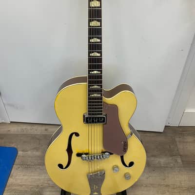 Gretsch 6189 Streamliner 1955 - 1957 - Bamboo Yellow with Copper Mist Back image 2
