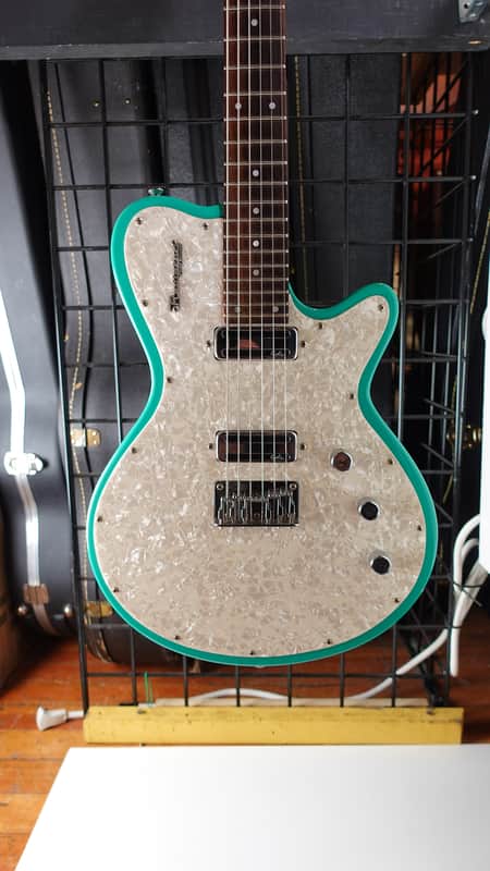 Godin Radiator Cool Sound 1999 - Seafoam Green | Reverb Sweden