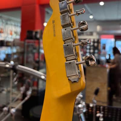 Fender American Professional Classic Telecaster 2025 - Present - 3-Color Sunburst image 6