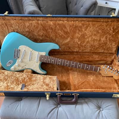 Rare Mint 1997 USA Hot Rodded Fender Roadhouse Stratocaster with Custom Shop Texas Specials, Shallers, VIDEO! image 2