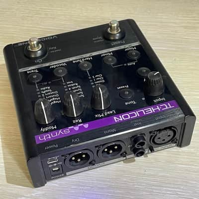 Vocal processor TC Helicon VoiceTone Synth image 3