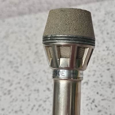 Vintage microphone AKG D190E / 5pin connector image 5