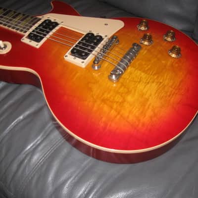 2001 Gibson Les Paul Classic 60's Reissue image 2