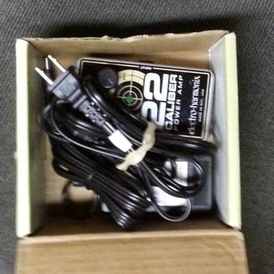 Electro-Harmonix EHX 22 Caliber pedal sized power amp image 3
