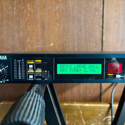 Yamaha SPX2000 24-Bit/96kHz Digital Multi-Effect Processor with REV-X Reverb image 3