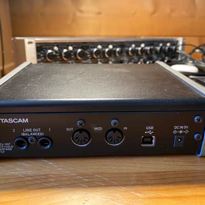 TASCAM US-2X2 USB Audio Interface 2010s - Black image 2