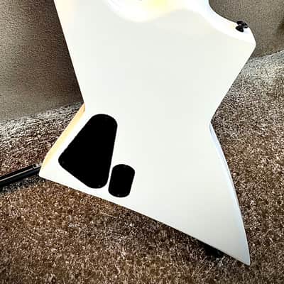 ESP LTD EX-401 SW 2023 - Snow White image 12