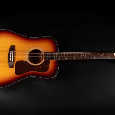 2021 Guild USA D-40 Traditional - Antique Burst Nitro | USA All Solid Dreadnought Acoustic Guitar Adirondack Red Spruce Bracing African Mahogany Back & Sides | CoA OHSC image 3