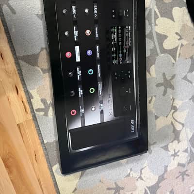 Line 6 Helix Floor Limited Edition 2019 - Lightning Blue image 8