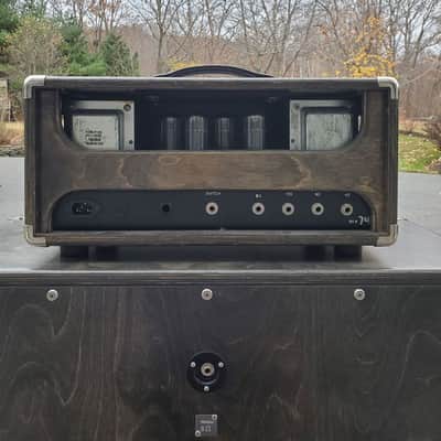 Verellen Loucks 100W amp and matching 4x12 cabinet image 2