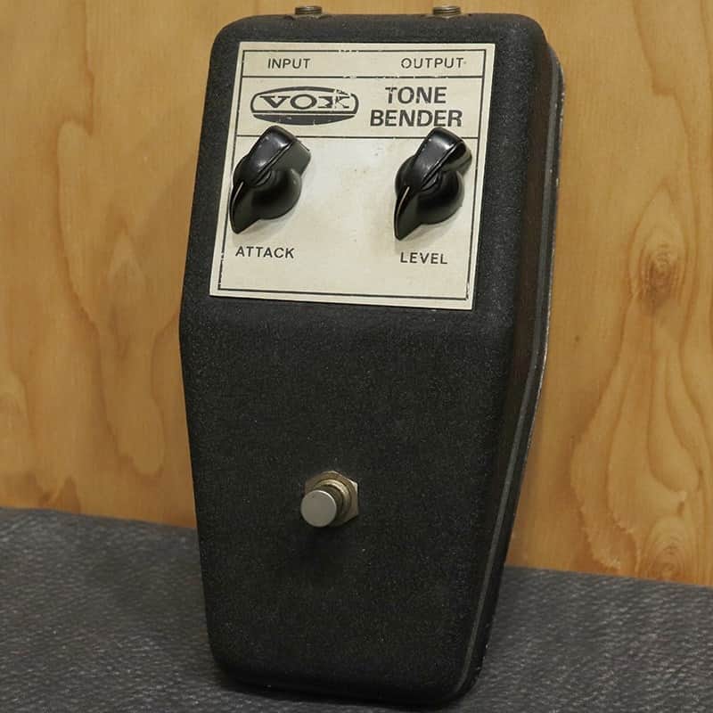 Vox VINTAGE V828 Tone Bender Black Case & Silver Panel lat…
