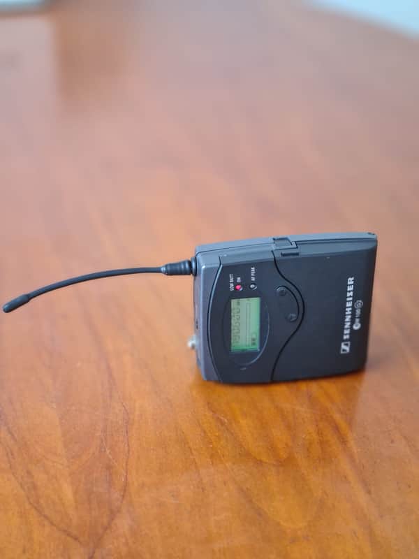 Sennheiser Sennheiser SK100 G2 Bodypack Transmitter – Professional Wireless Reliability image 1