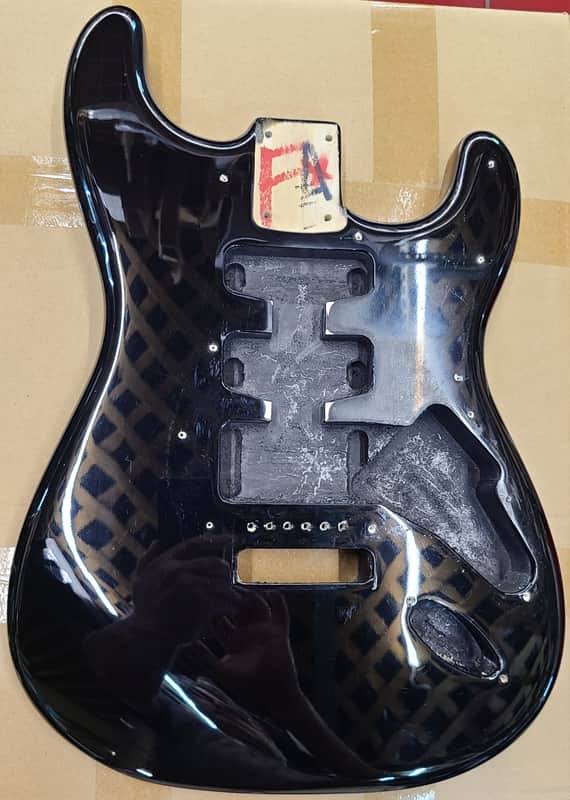 Genuine Fender Squier Stratocaster 70s Vintage Modified Body Black image 1