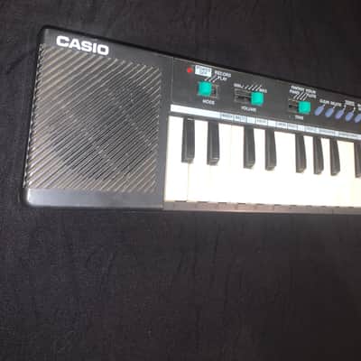 Casio Pt-12 1980’s - Black image 2