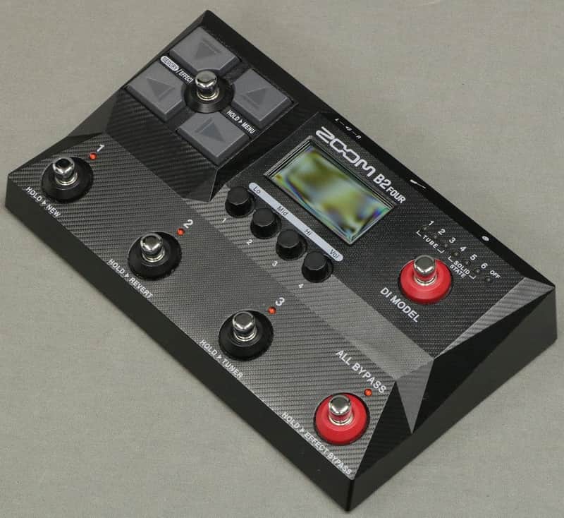 Zoom B2 FOUR