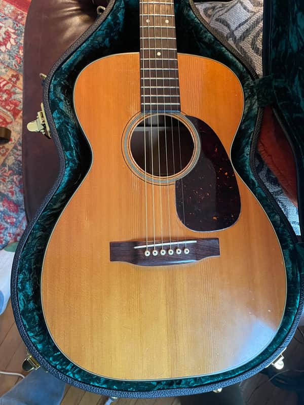 1963 Martin 0-18 image 1