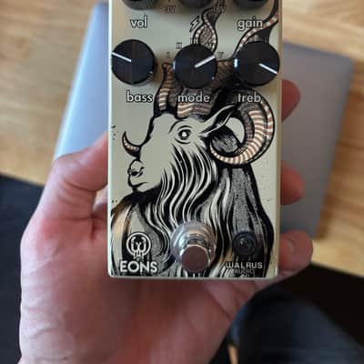 Walrus Audio Eons Five-State Fuzz 2022 - Present - Sandy Tan / Goat Graphic image 1