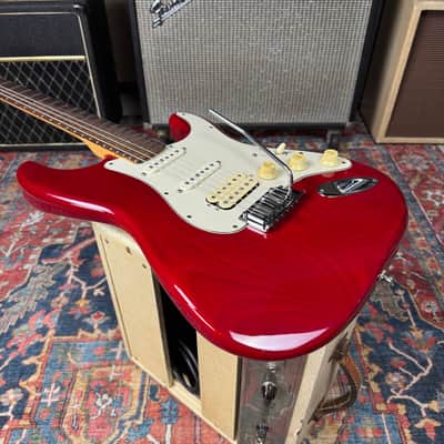 1998 Fender American Deluxe HSS Stratocaster w/Roller Nut & HSC image 9