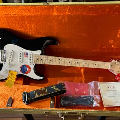 Fender Eric Clapton Artist Series Stratocaster Vintage Noiseless Pickups  Black #US22140671 8lbs 1.5 oz image 1