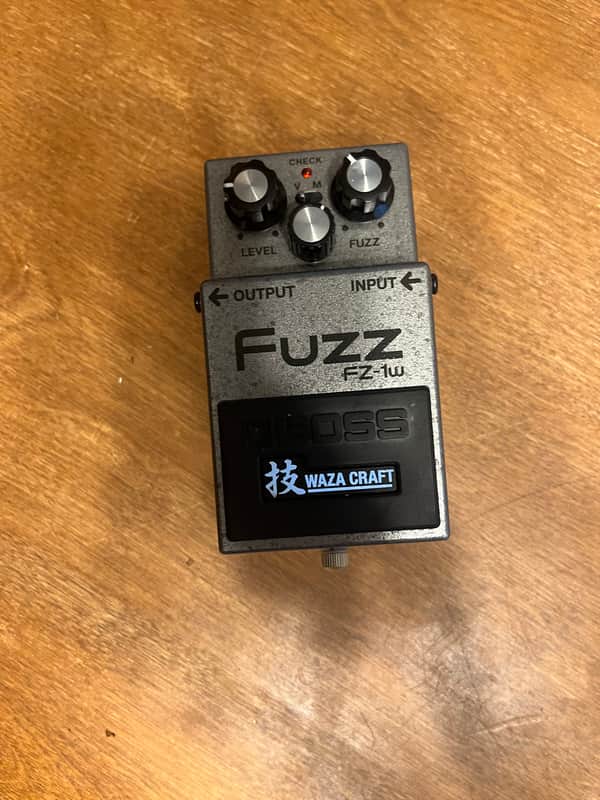 Boss FZ-1W Fuzz Waza Craft