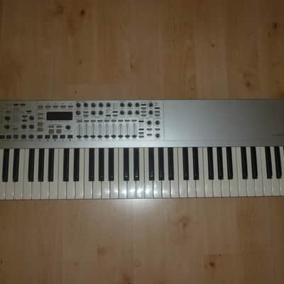 Novation X-Station 61-Key 8-Voice Synthesizer with USB Interface 2004 - Silver image 4