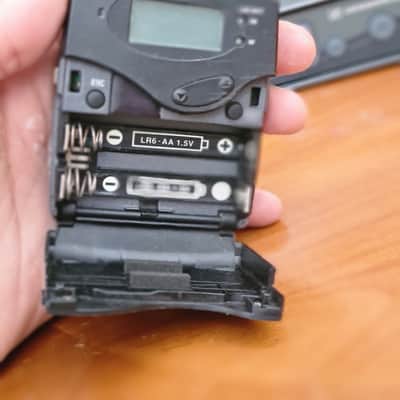 Sennheiser Sennheiser EW 300 IEM G2 | SR 300 + EK 300 Stereo UHF | 838–865 MHz | Professional In-Ear Monitoring System image 13