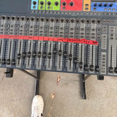 Soundcraft Si Expression 2 24-Channel Digital Mixer 2010s - Black image 2