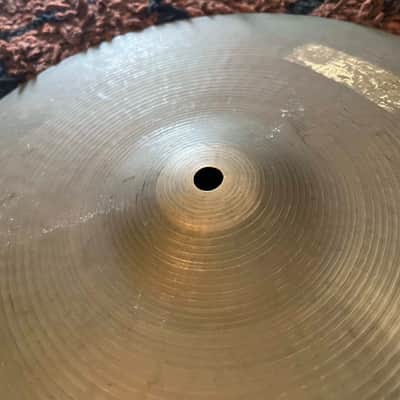Vintage 1960s-1970s Avedis Zildjian Hi-Hats 14" Cymbals '60s '70s Hi Hat Set image 4