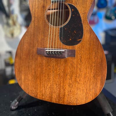 Martin 00-15M | Reverb