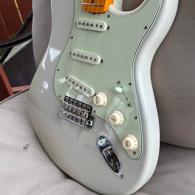 Fender Classic Series ‘50s Stratocaster - Lilac image 6