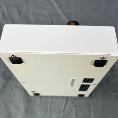 Two Notes Torpedo C.A.B. M+ Speaker Simulator 2010s - White image 5