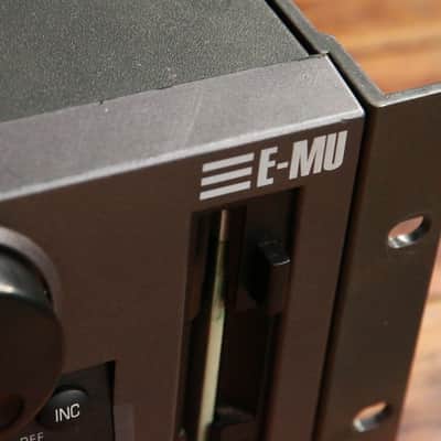 E-MU E4XT Ultra Rackmount Sampler image 5