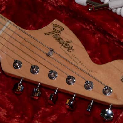 Fender Hendrix Voodoo Stratocaster 1998 Olympic White image 7